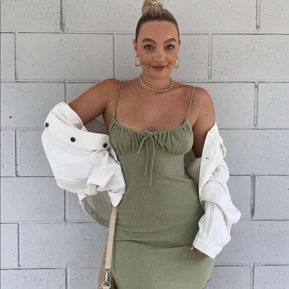 Princess Polly dress size 0 never worn - Picture 4 of 7